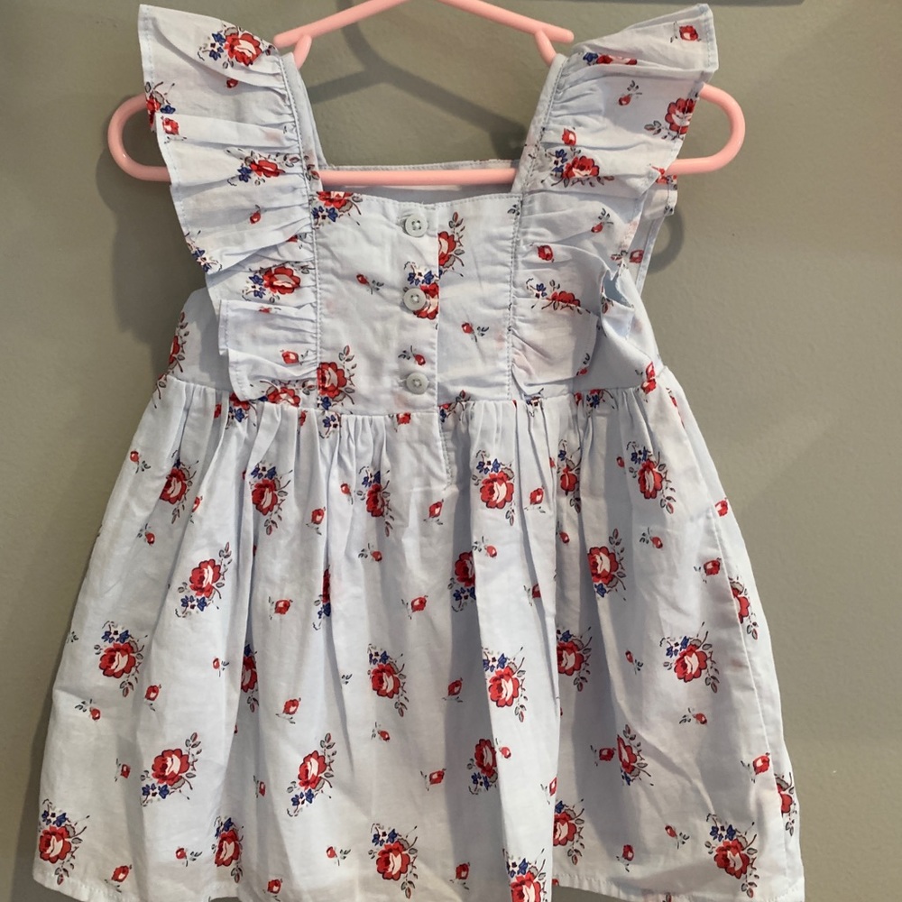 Flutter Dress - Picture 2 of 6